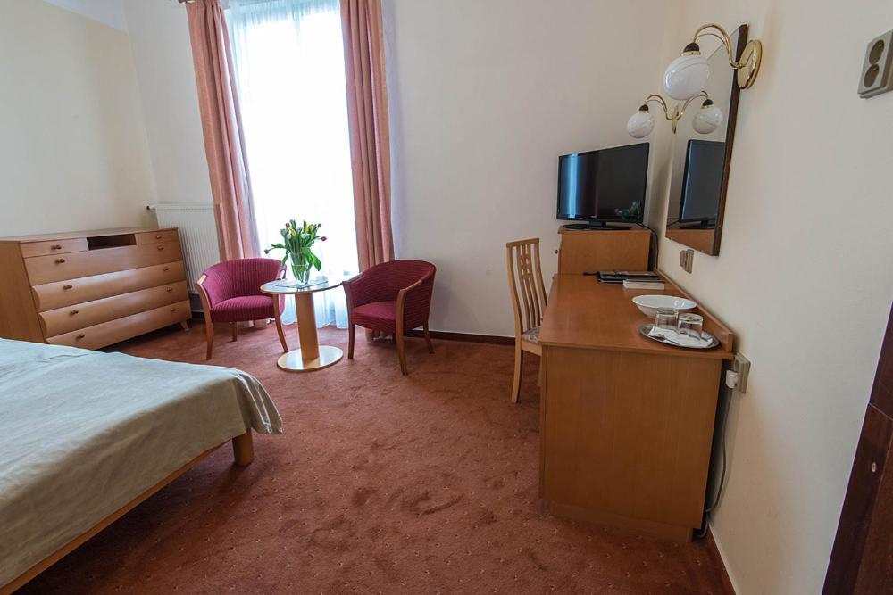 Monti Spa Františkovy Lázně Zimmer foto